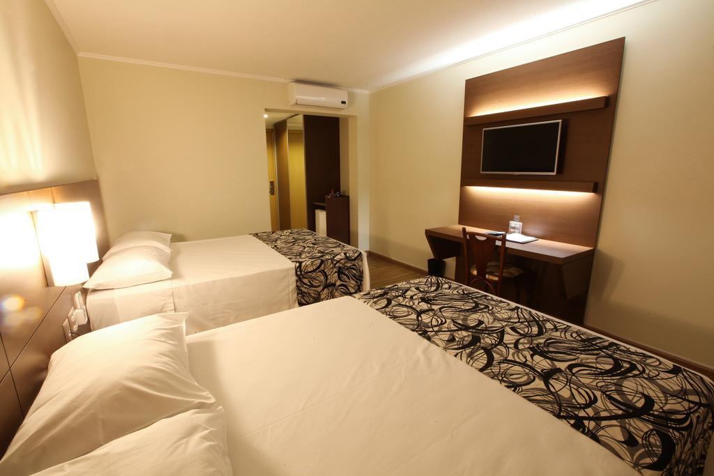 Hotel Caiua Cascavel Cascavel  Værelse billede